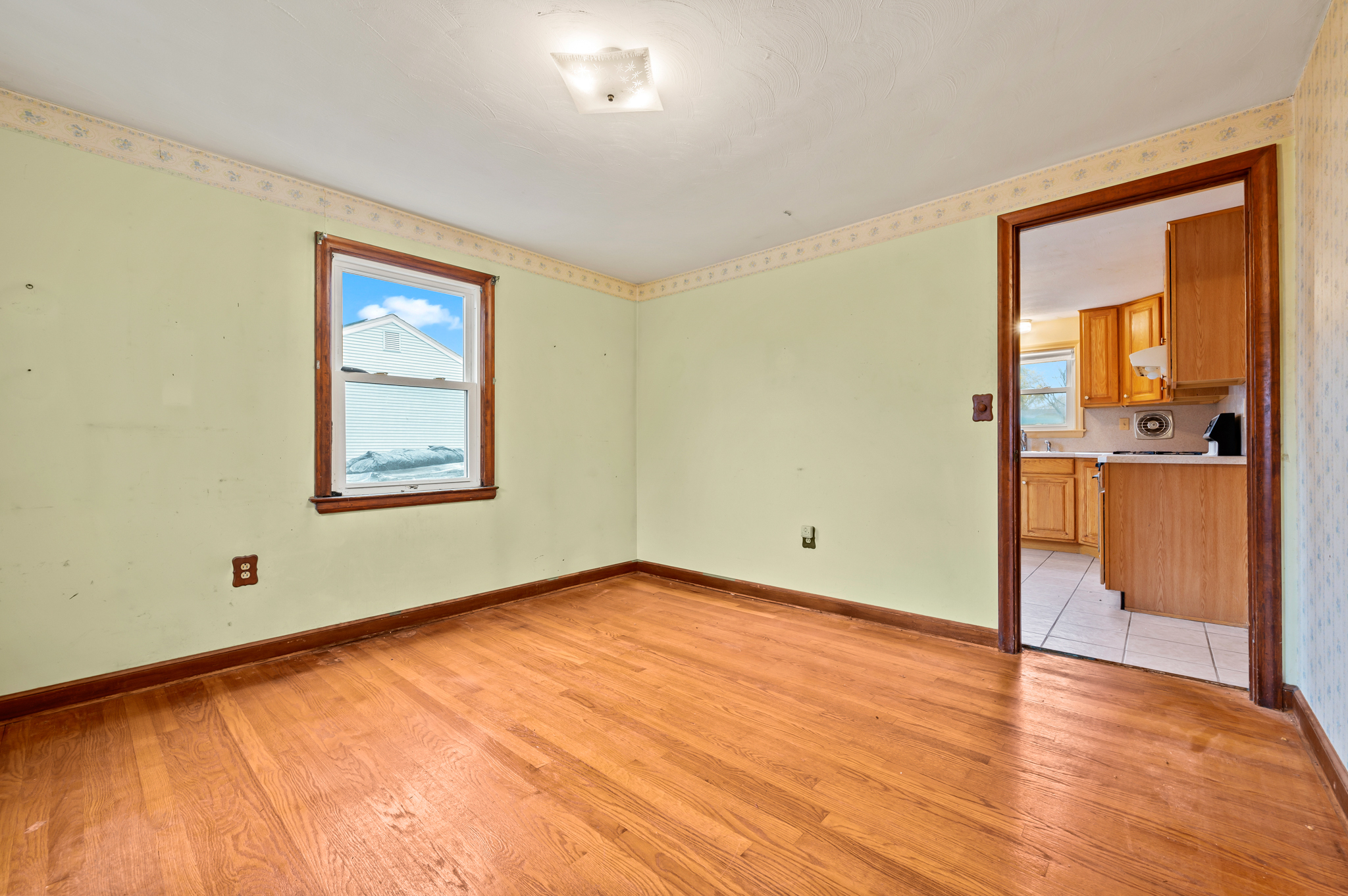 21 Forest Lane East Hartford CT 06118