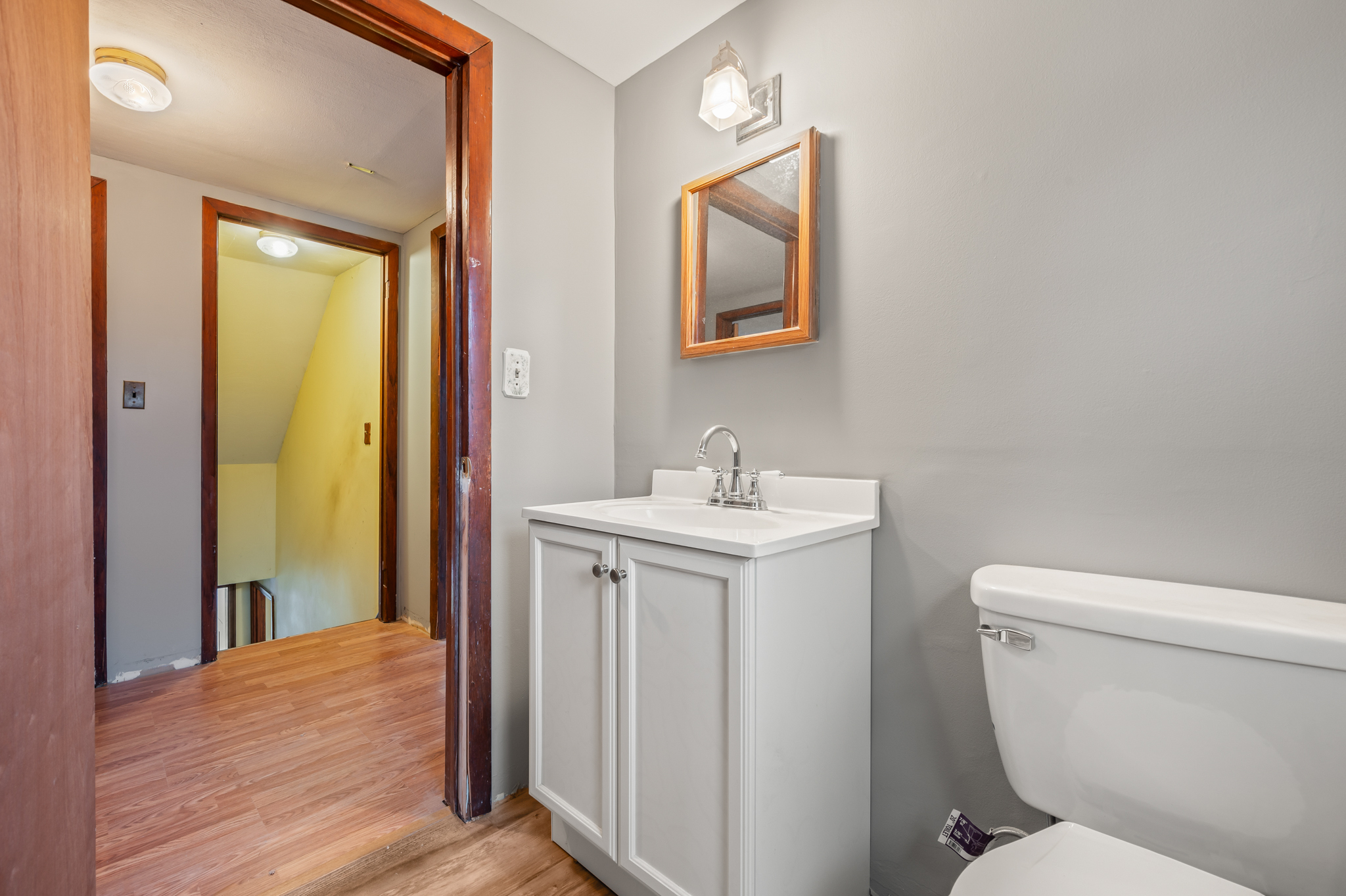 21 Forest Lane East Hartford CT 06118