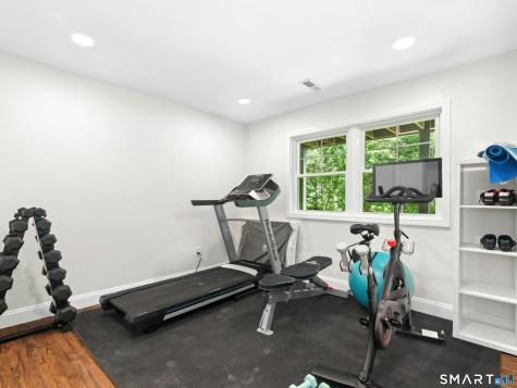 9 Nursery Court Norwalk CT 06850