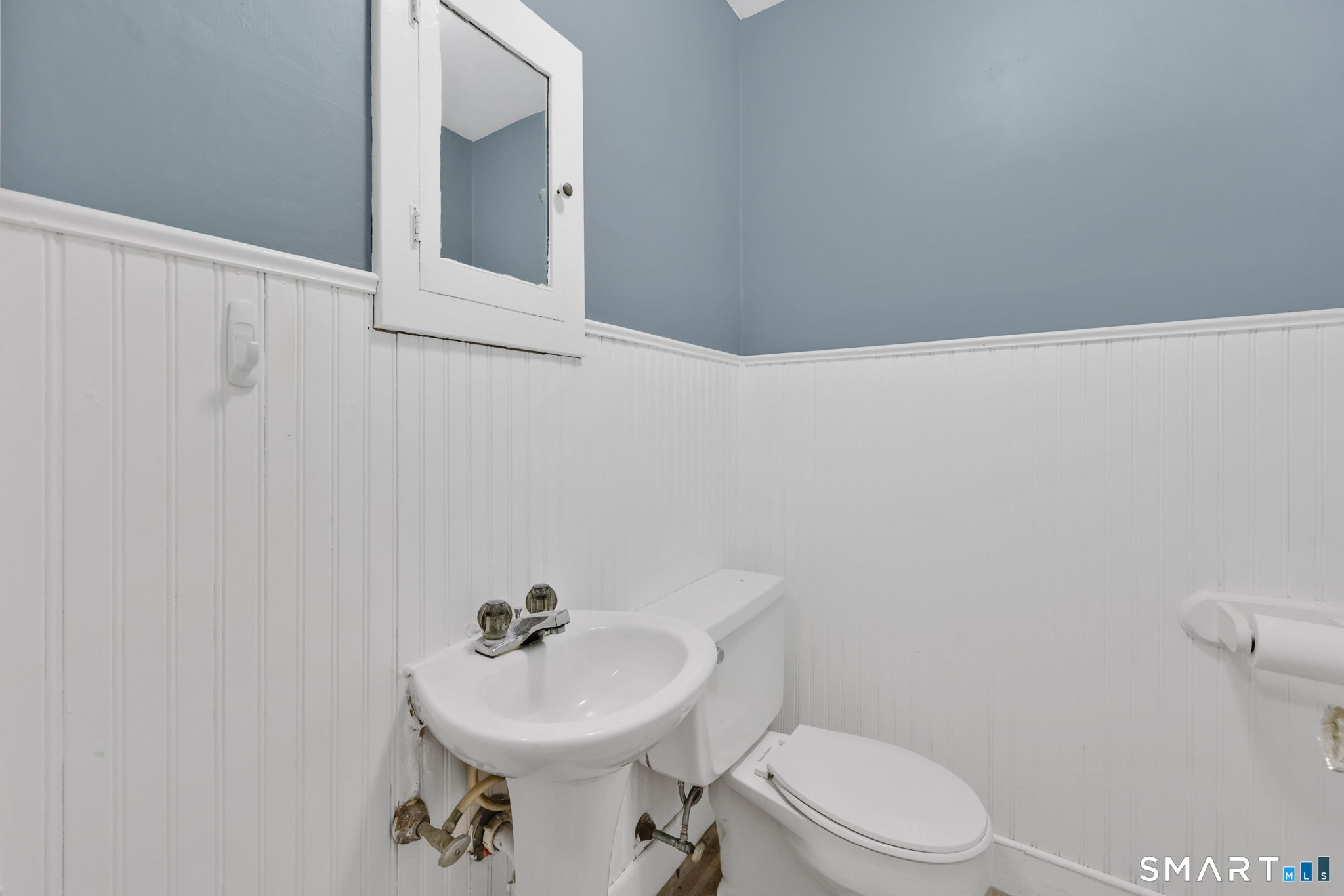 76 Somerset Street Wethersfield CT 06109