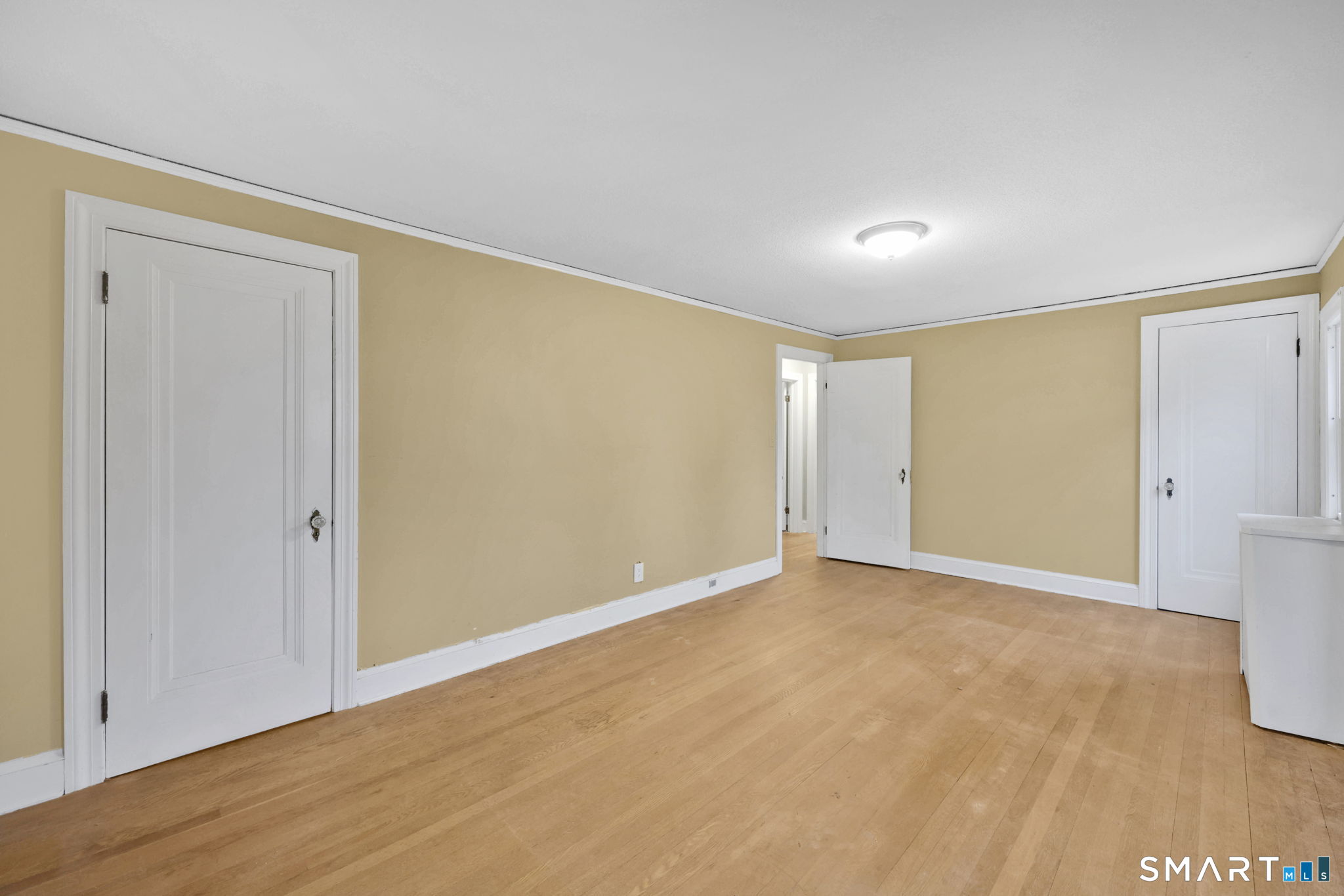 76 Somerset Street Wethersfield CT 06109