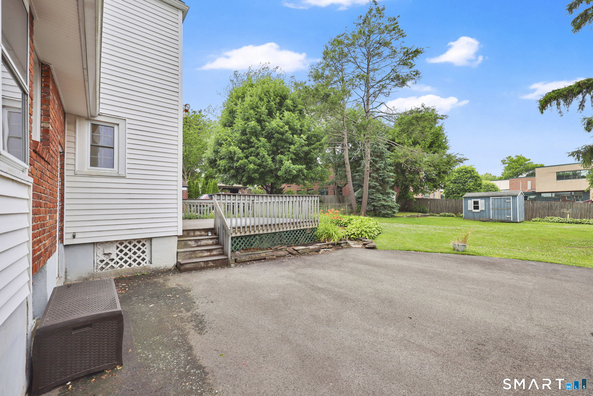 76 Somerset Street Wethersfield CT 06109