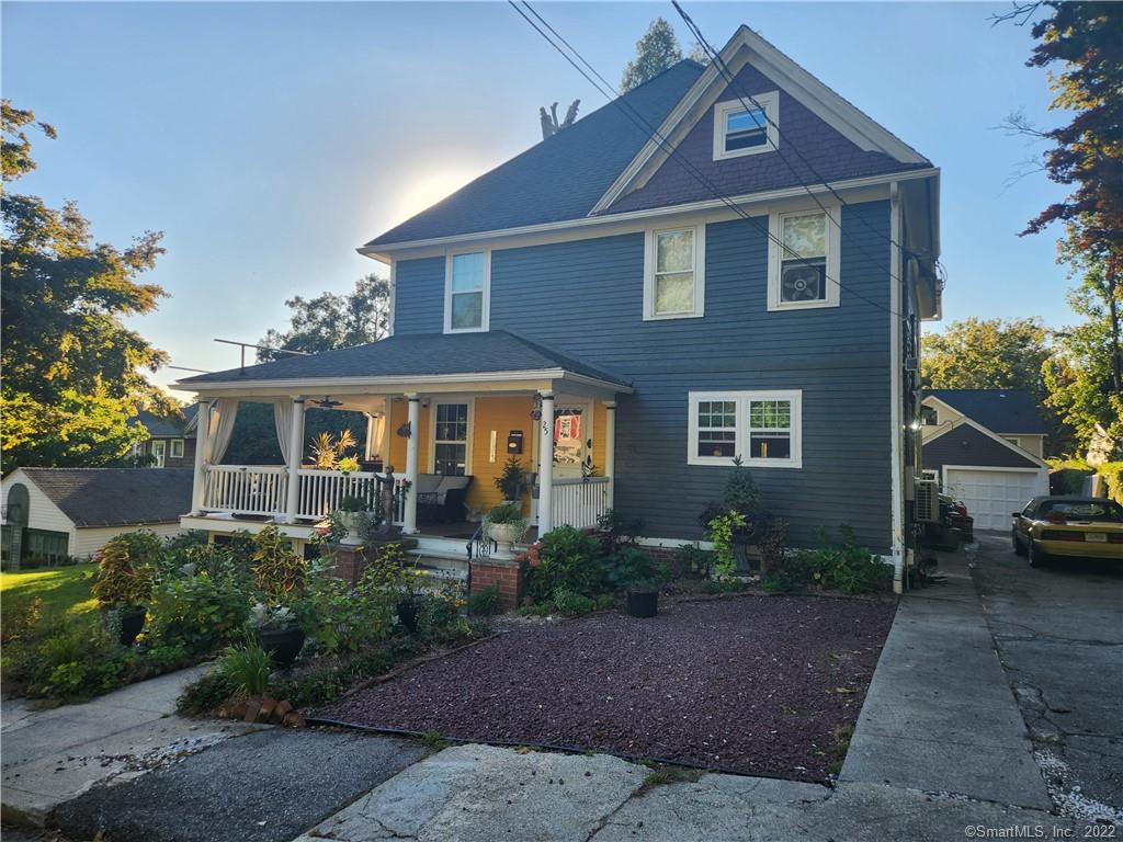 25 Seward Street Putnam CT 06260