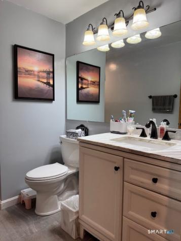 17 Robin Drive Barkhamsted CT 06063
