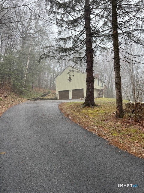 17 Robin Drive Barkhamsted CT 06063