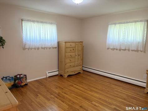 3 Mohican Lane Wallingford CT 06492