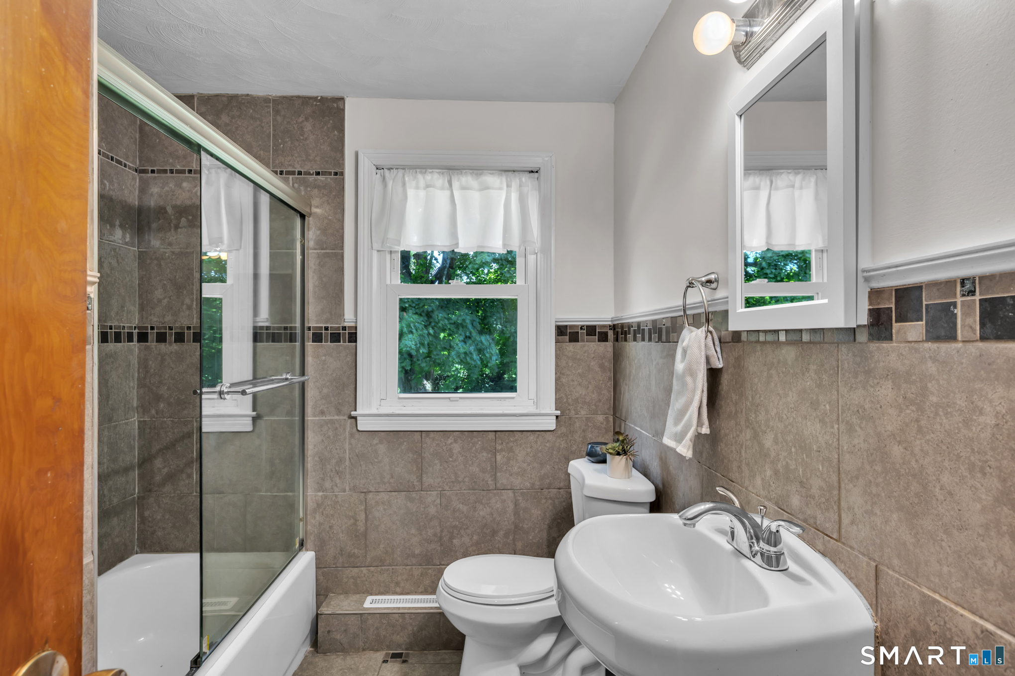 41 Blodgett Roy Drive New Britain CT 06053
