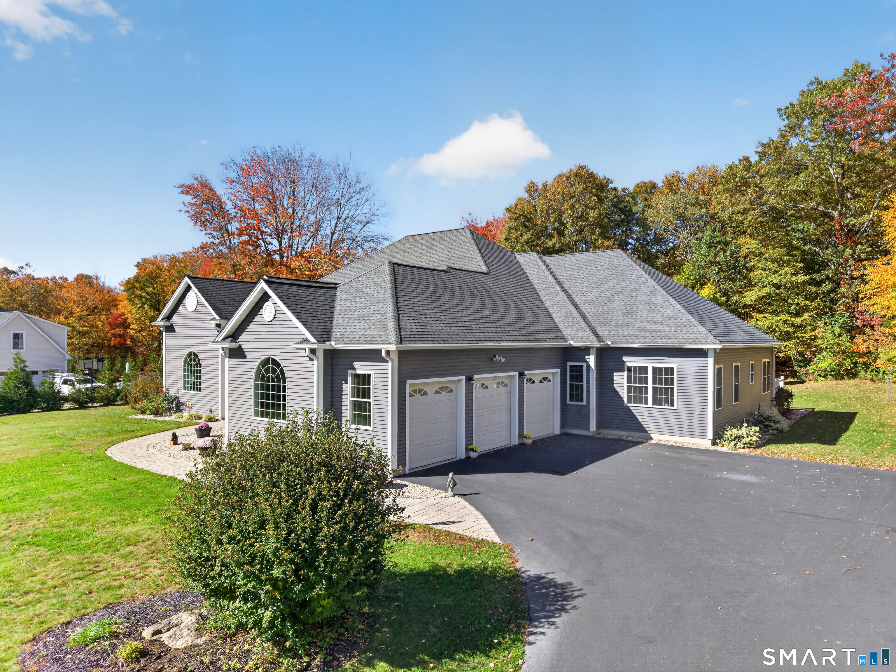 61 Daniel Drive Colchester CT 06415