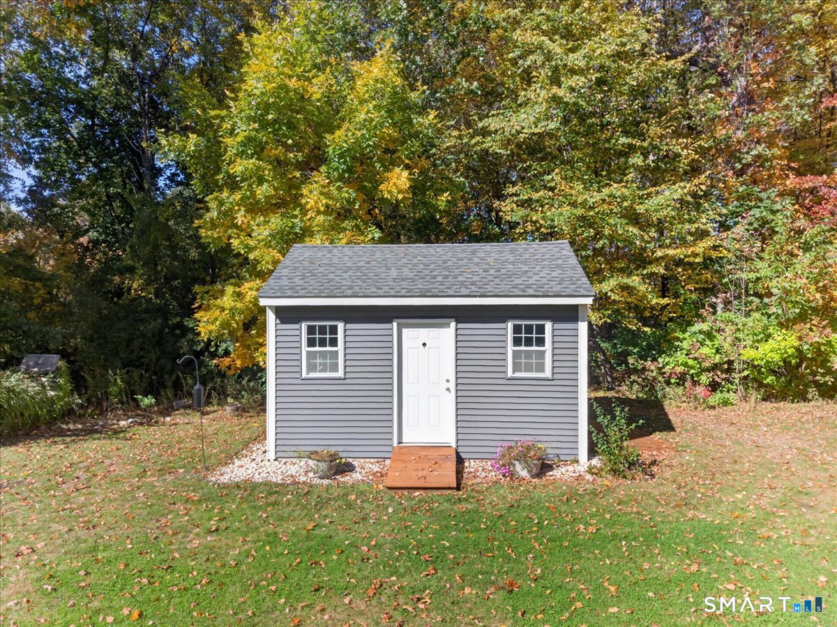 61 Daniel Drive Colchester CT 06415