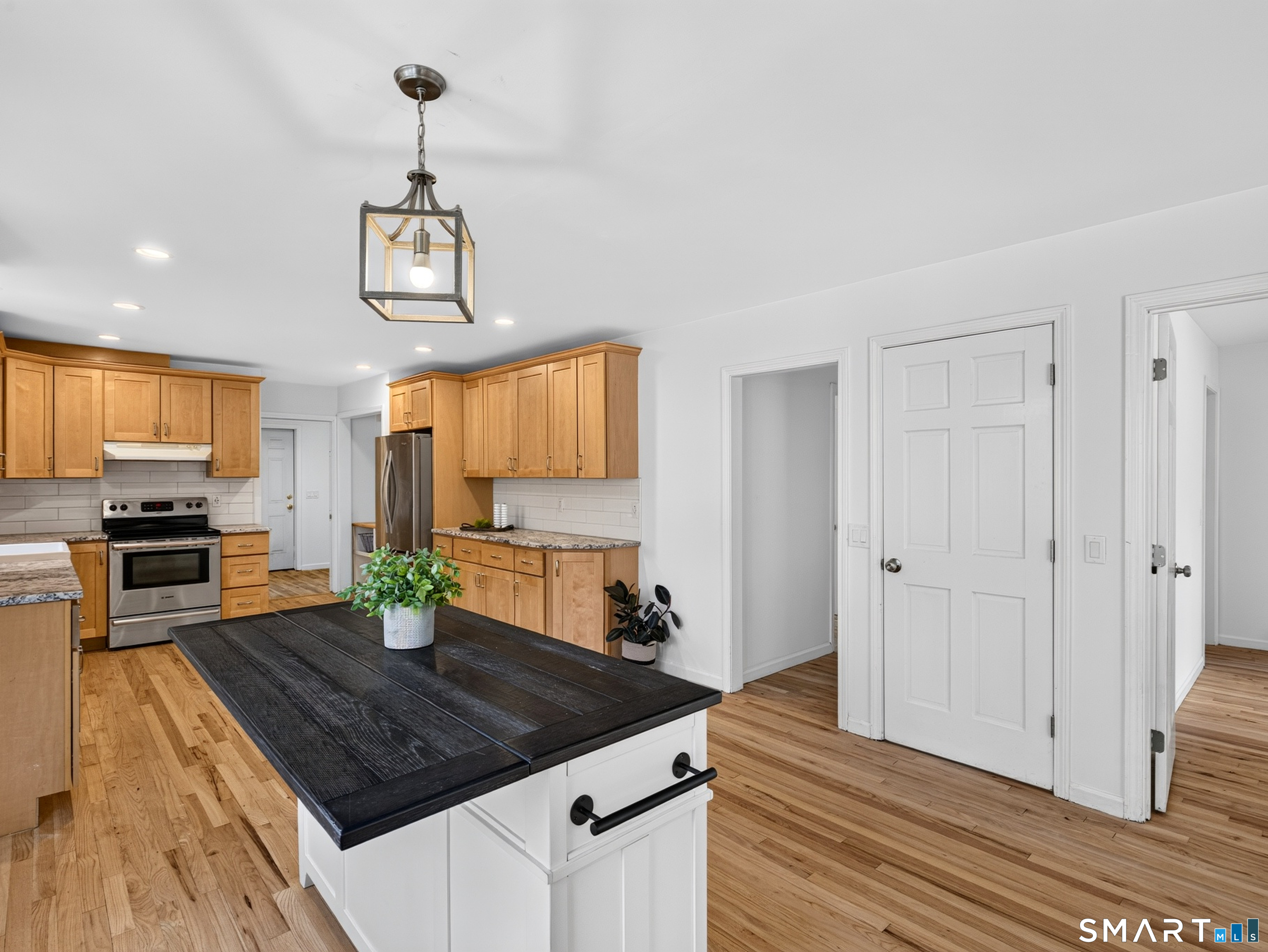 7 Hickory Hill Drive Chester CT 06412