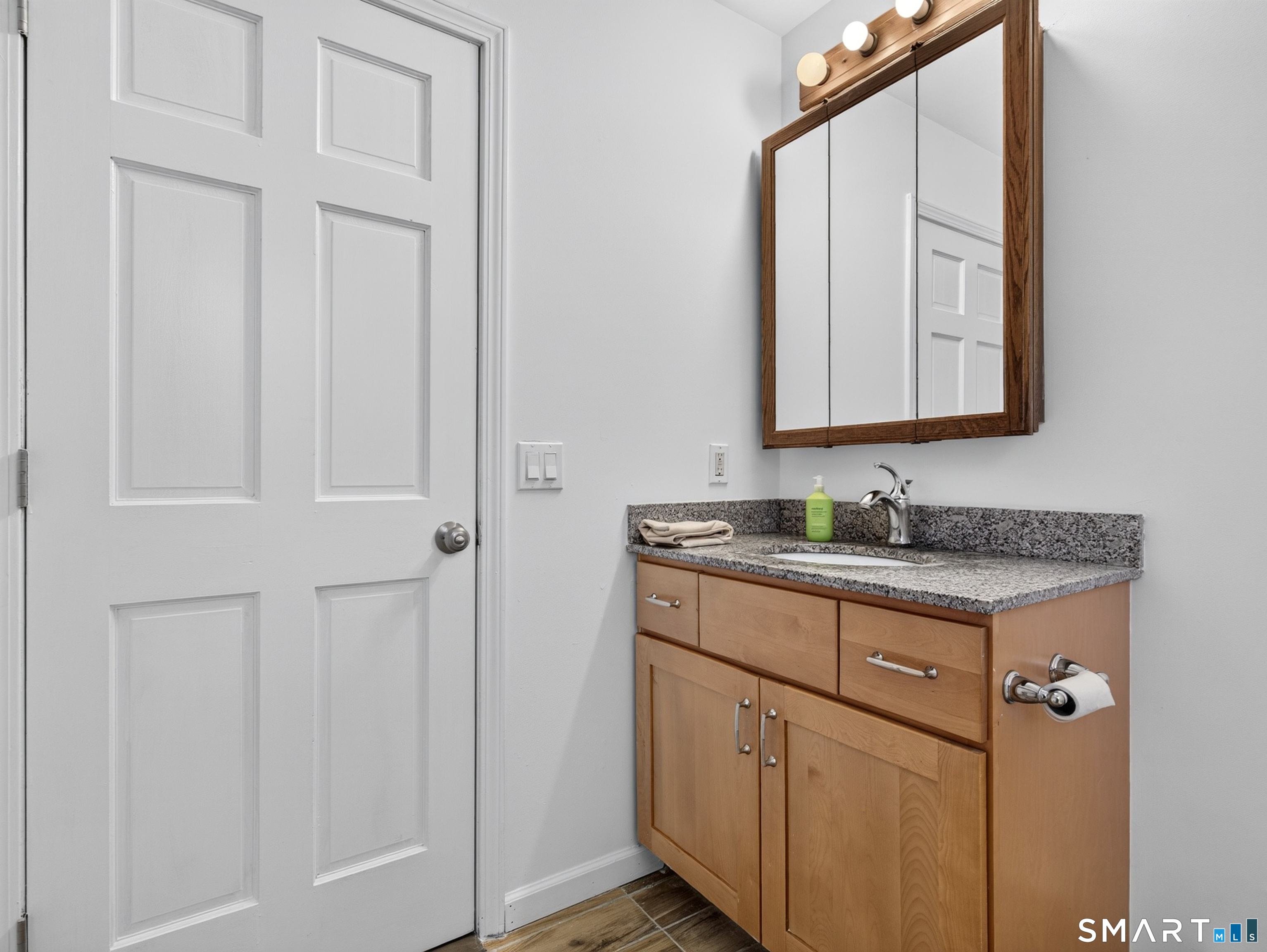 7 Hickory Hill Drive Chester CT 06412