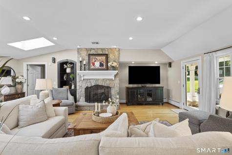 60 Blueberry Lane Avon CT 06001