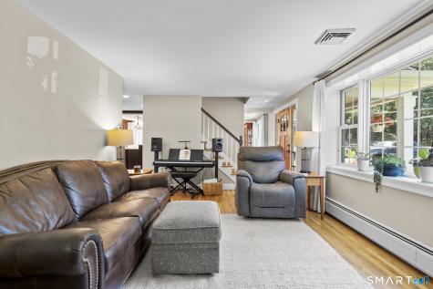 60 Blueberry Lane Avon CT 06001