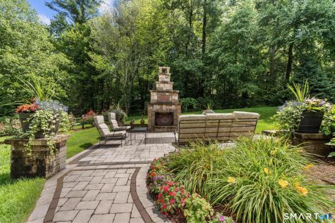 60 Blueberry Lane Avon CT 06001