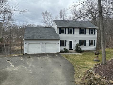 21 Rockridge Terrace Prospect CT 06712