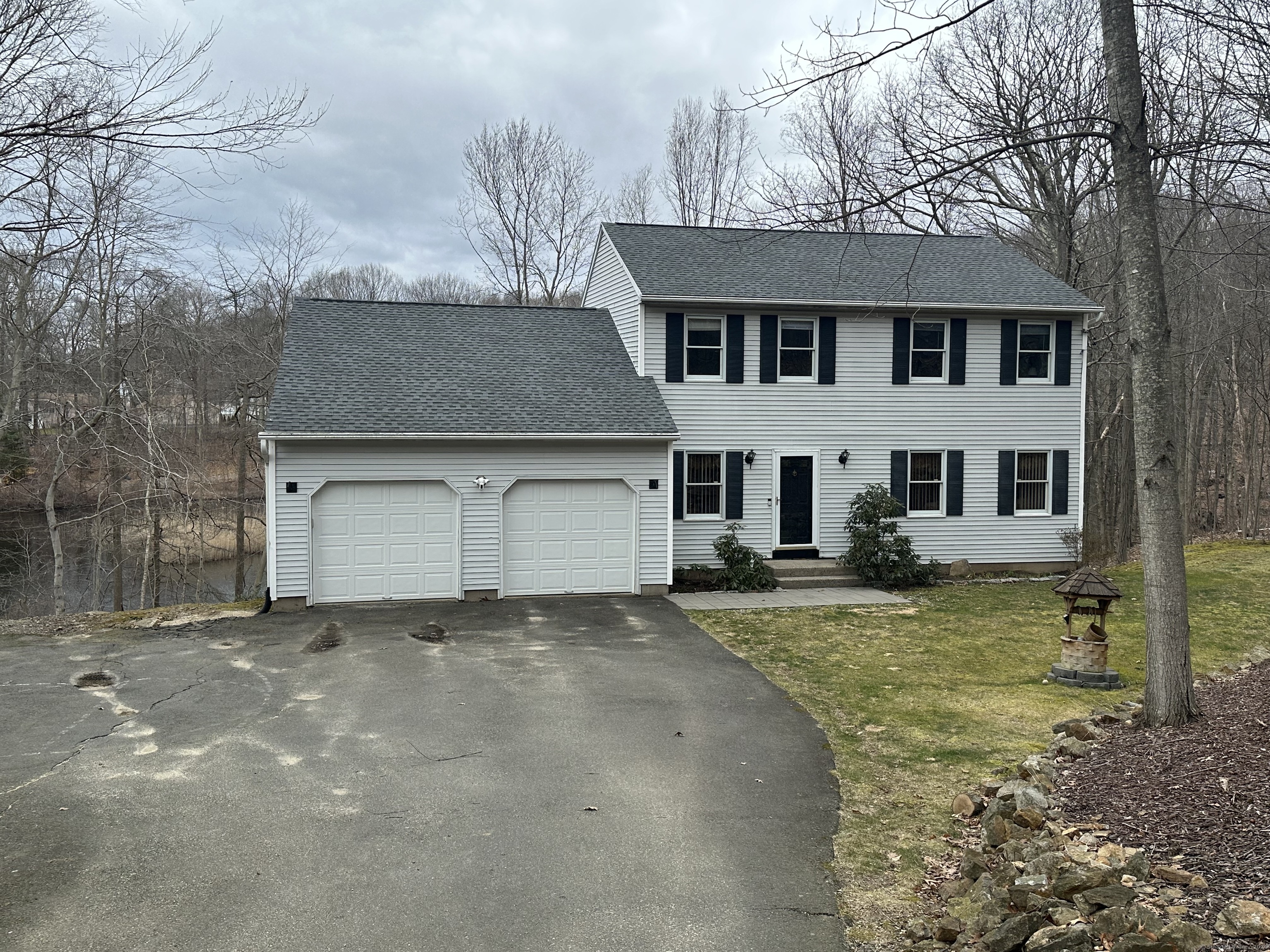 21 Rockridge Terrace Prospect CT 06712