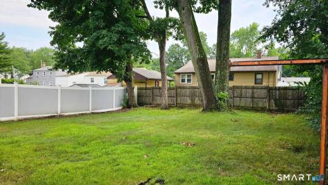 98 East Burnham Street Bloomfield CT 06002