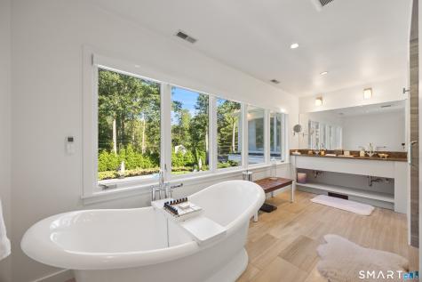 191 Bayberry Lane Westport CT 06880