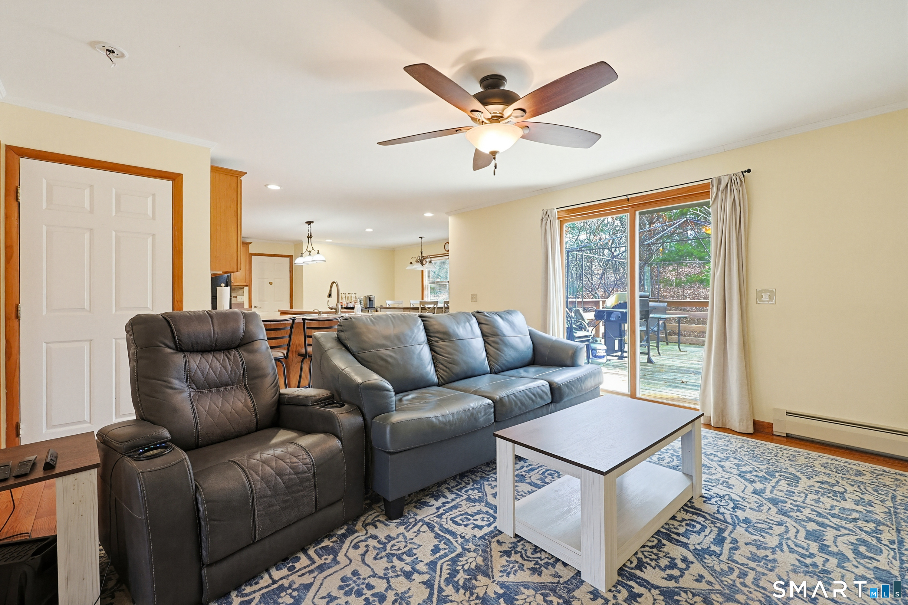 18 Bob White Way Plainfield CT 06354