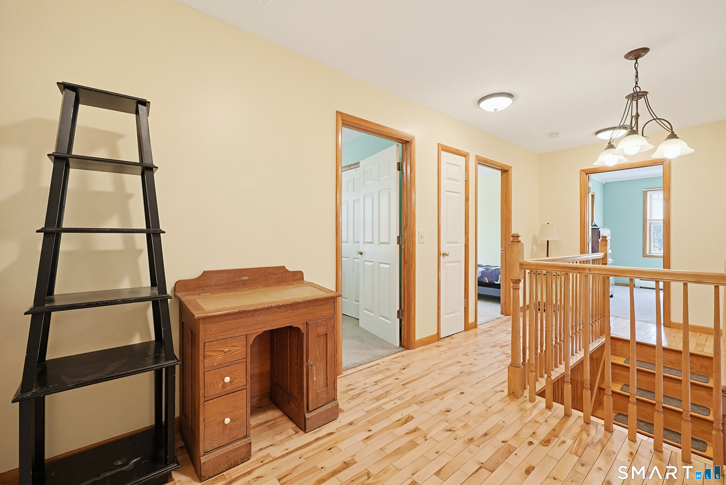 18 Bob White Way Plainfield CT 06354