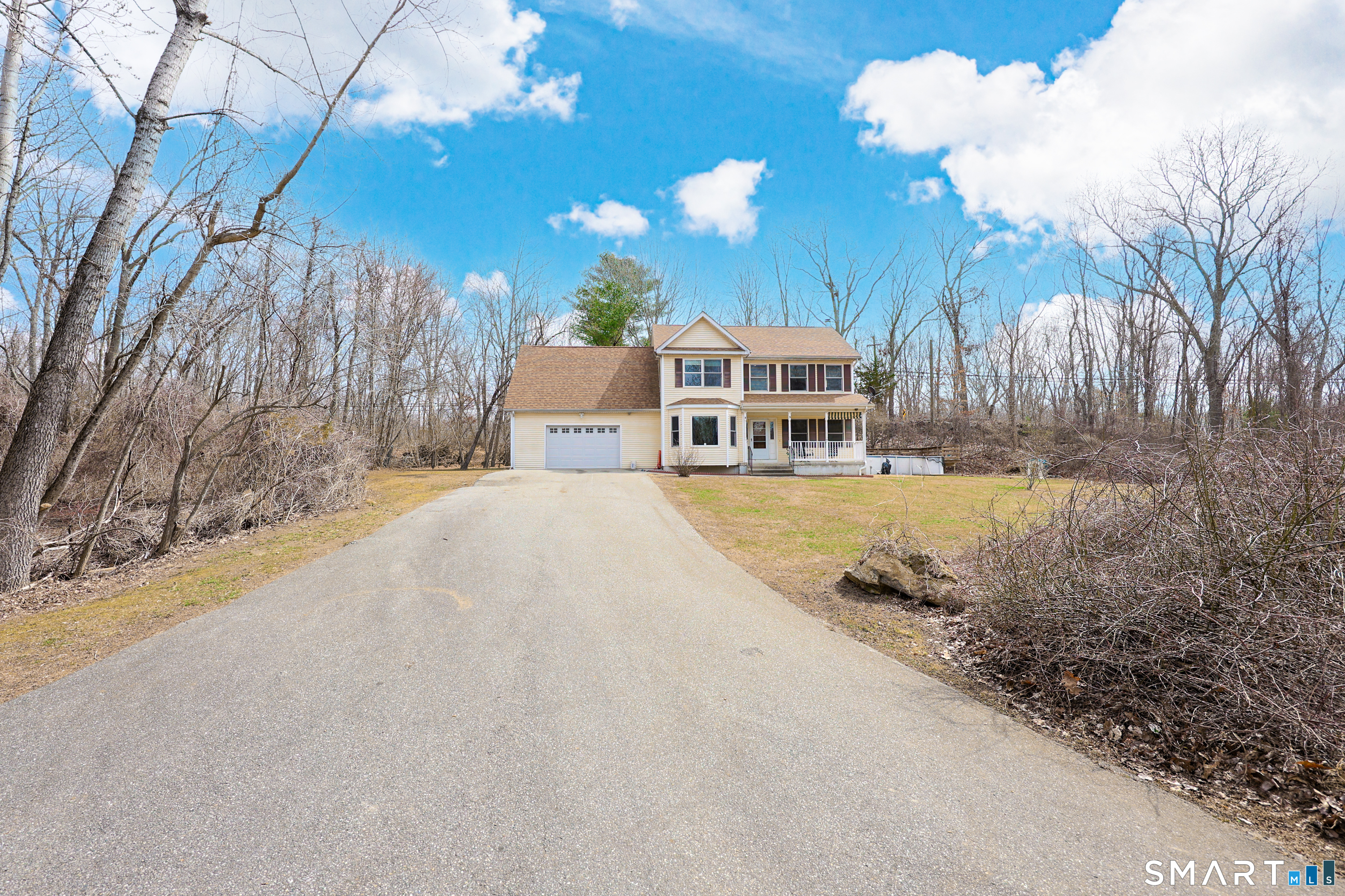 18 Bob White Way Plainfield CT 06354