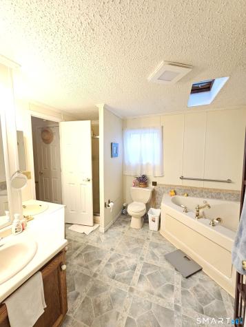 1 Circle Drive Stonington CT 06378