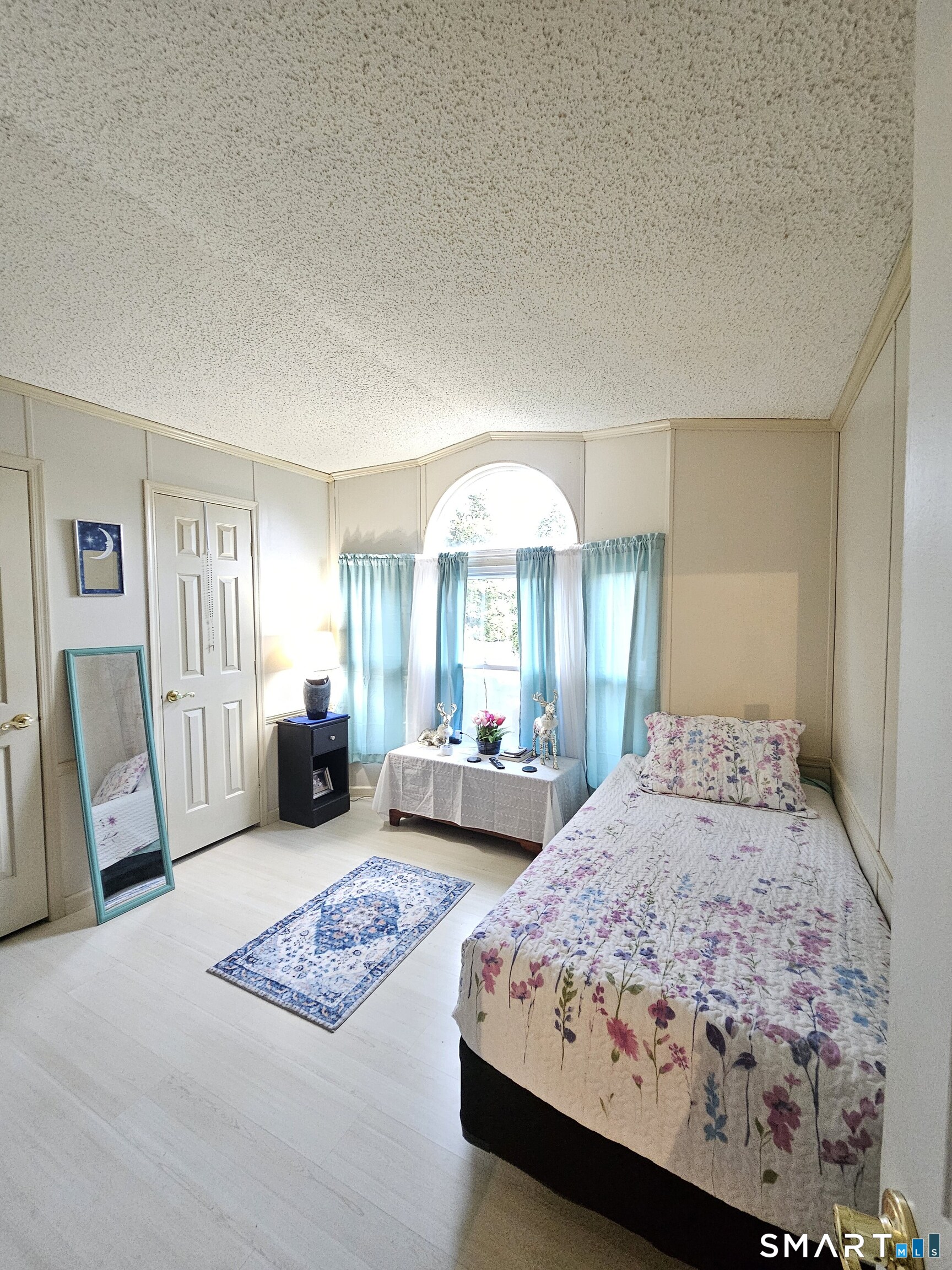 1 Circle Drive Stonington CT 06378