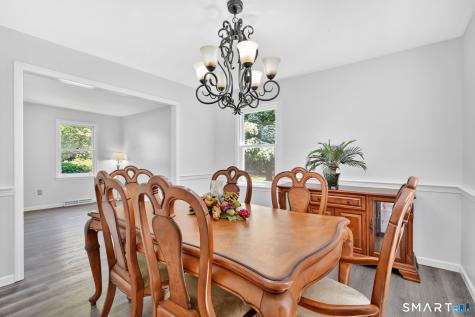 8 Hanover Lane South Windsor CT 06074