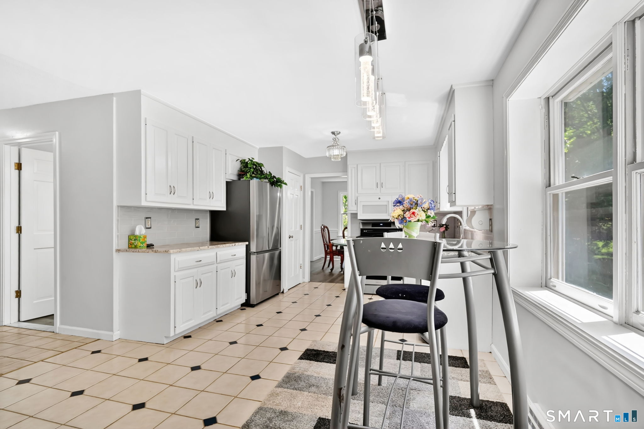 8 Hanover Lane South Windsor CT 06074