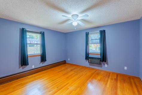 584 Gracey Avenue Meriden CT 06451