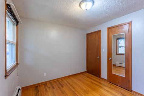 584 Gracey Avenue Meriden CT 06451