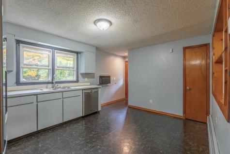 584 Gracey Avenue Meriden CT 06451