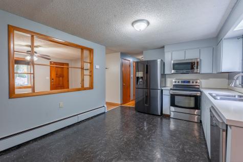 584 Gracey Avenue Meriden CT 06451