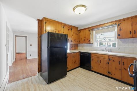 131 Avery Street Manchester CT 06042