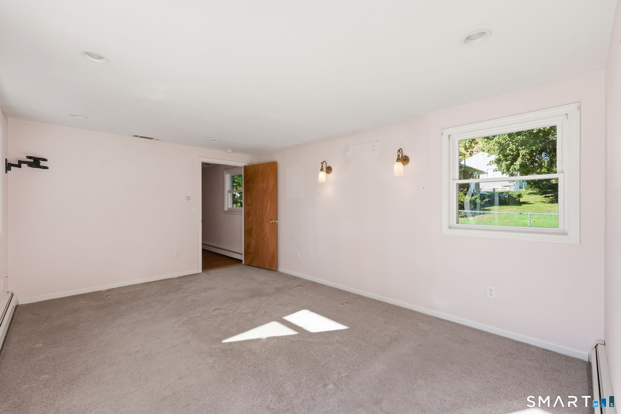 131 Avery Street Manchester CT 06042