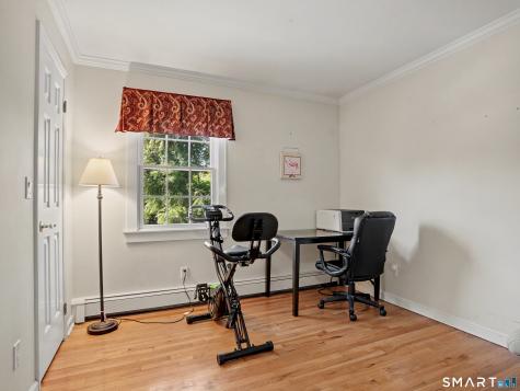 2435 Boston Post Road Darien CT 06820