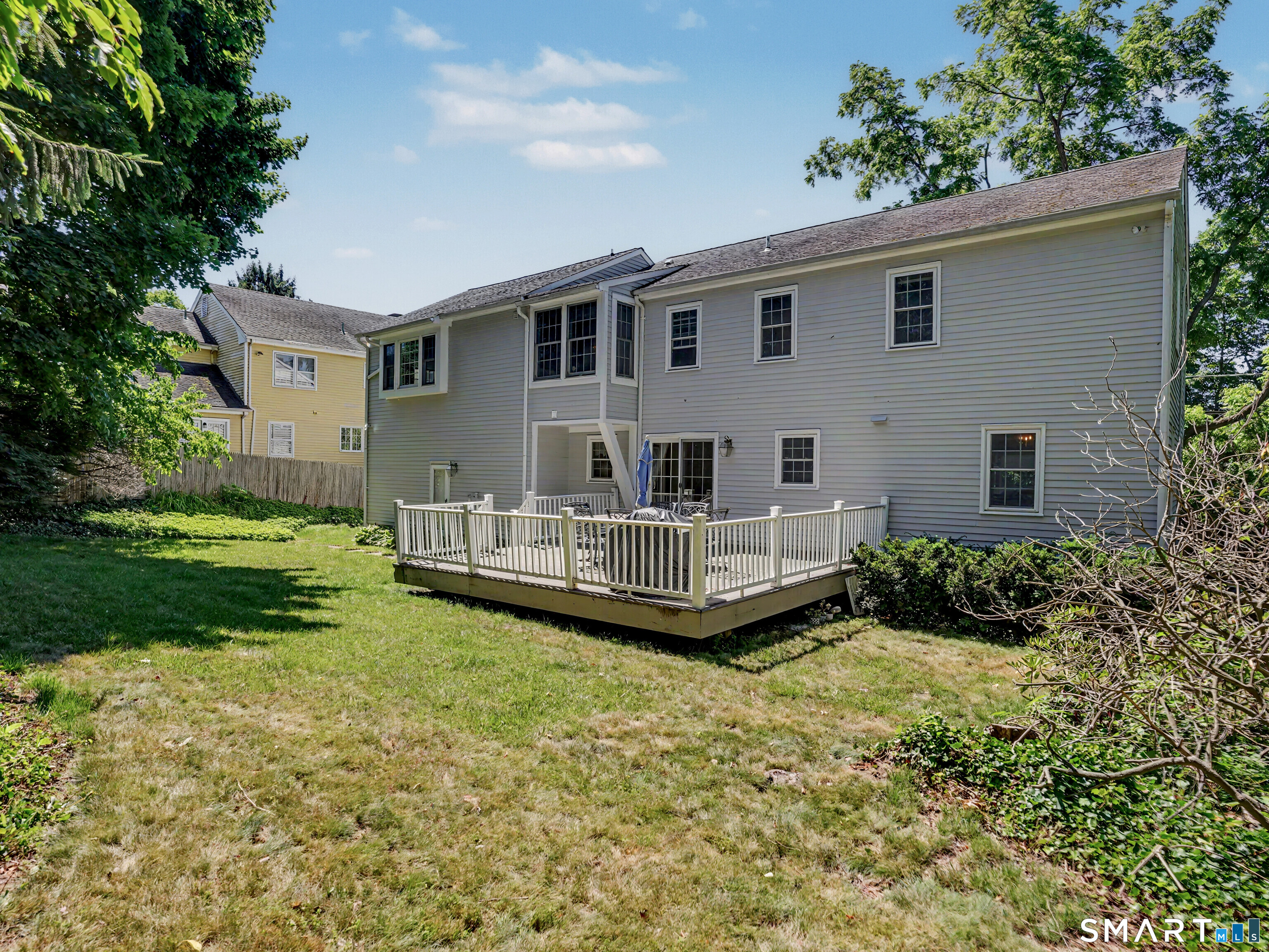 2435 Boston Post Road Darien CT 06820