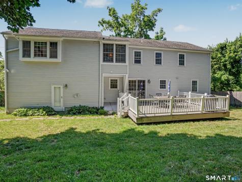 2435 Boston Post Road Darien CT 06820