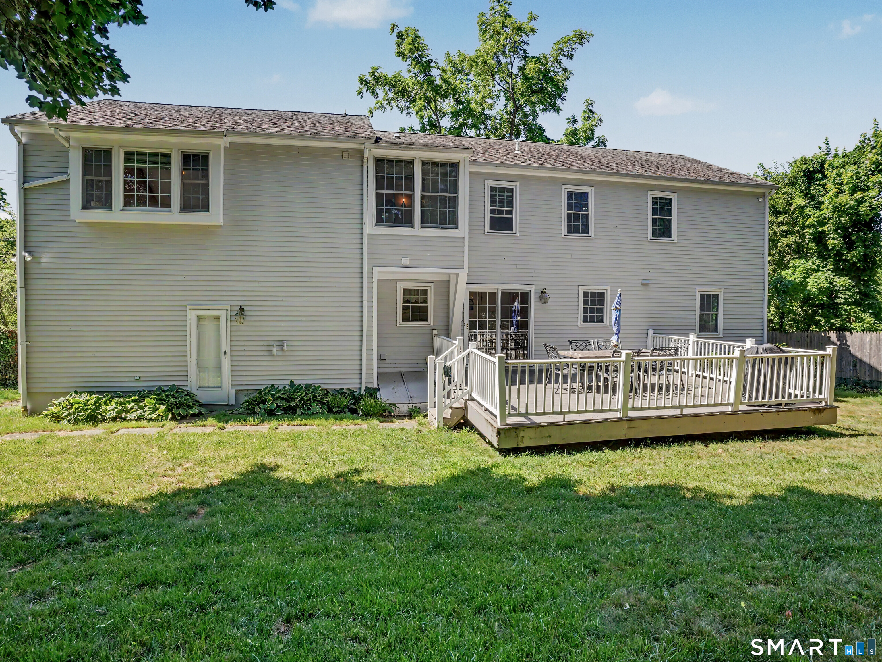 2435 Boston Post Road Darien CT 06820