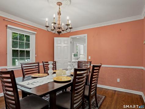2435 Boston Post Road Darien CT 06820