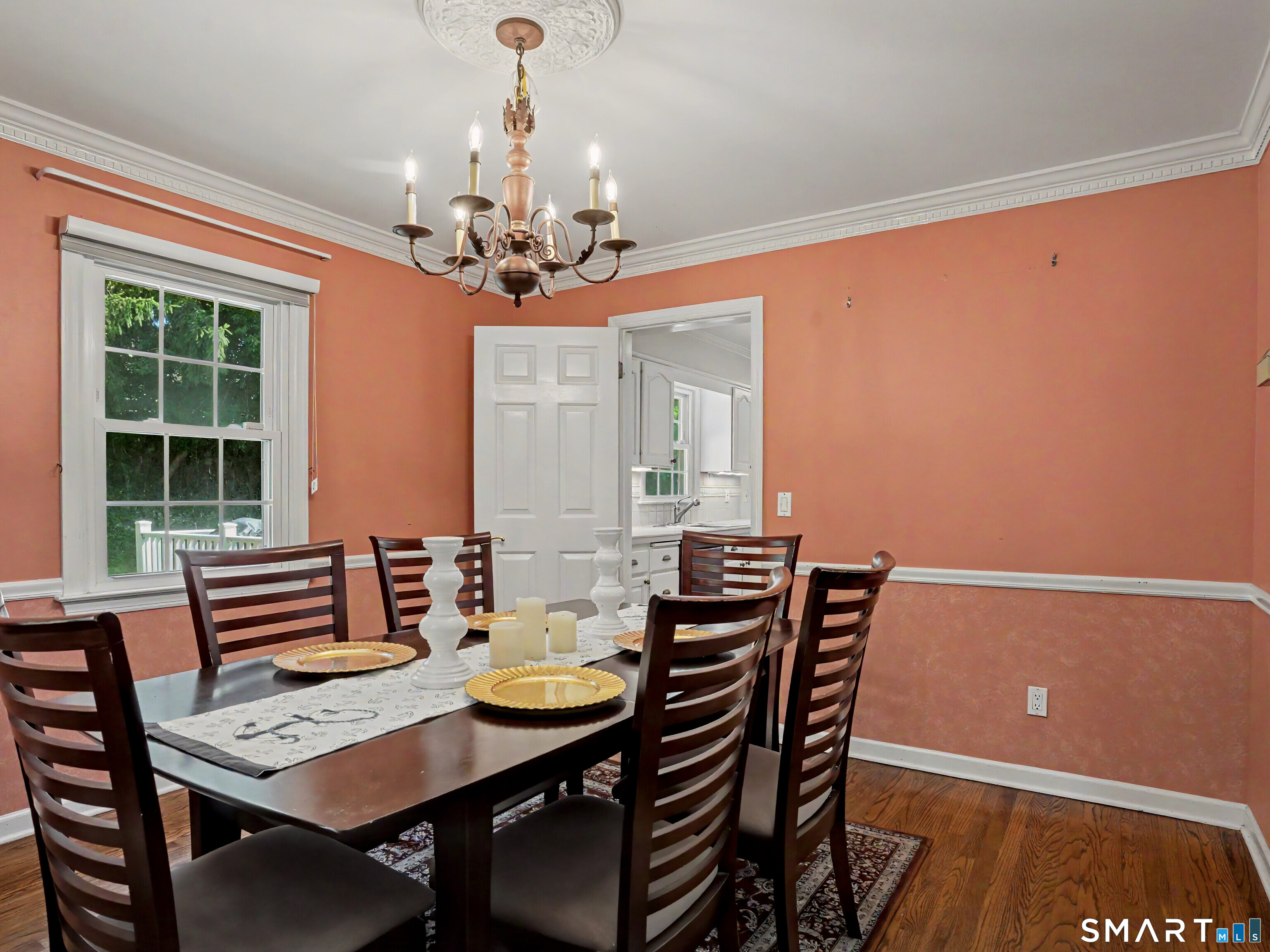 2435 Boston Post Road Darien CT 06820