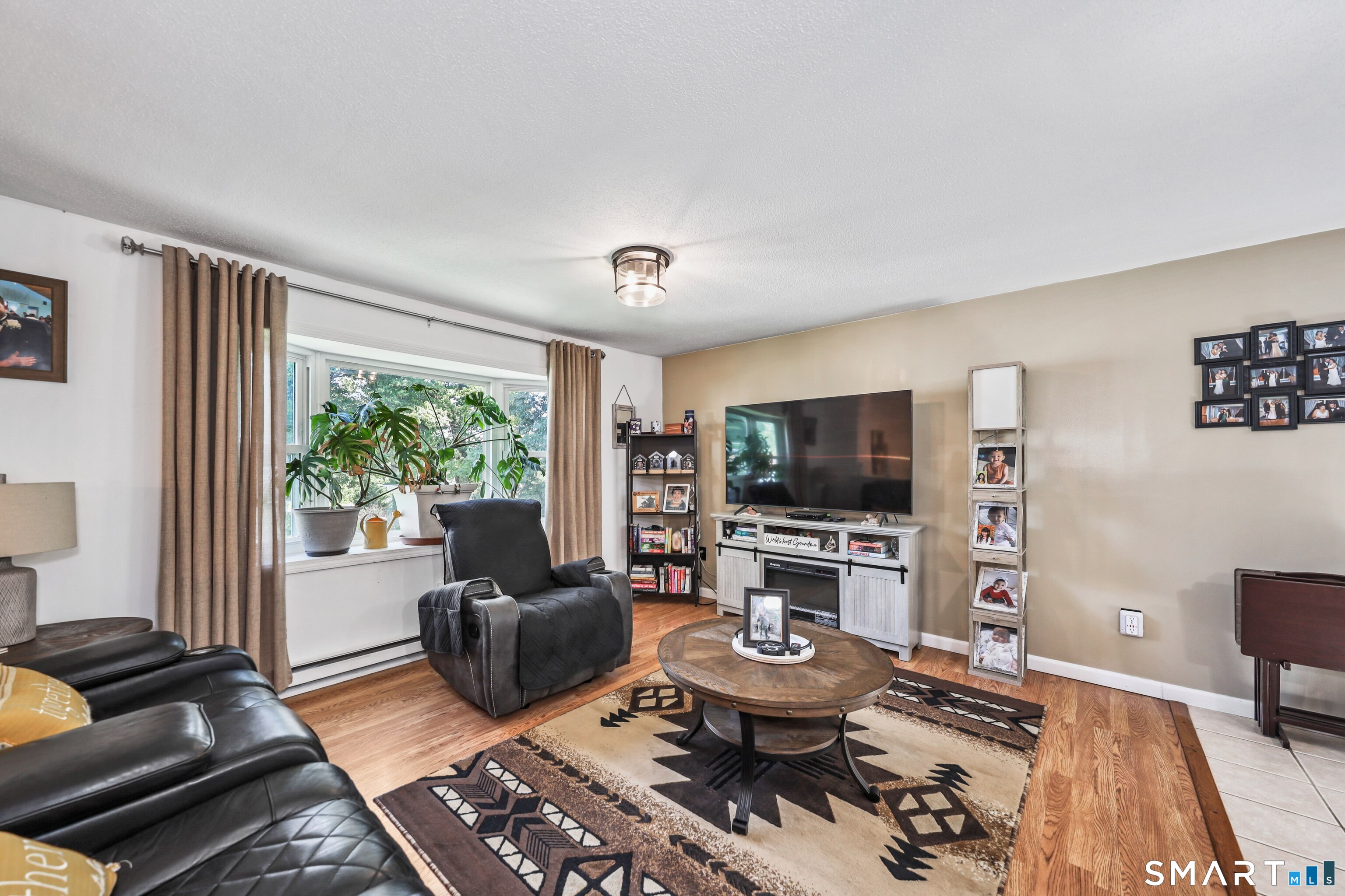 21 Lancaster Street Watertown CT 06779