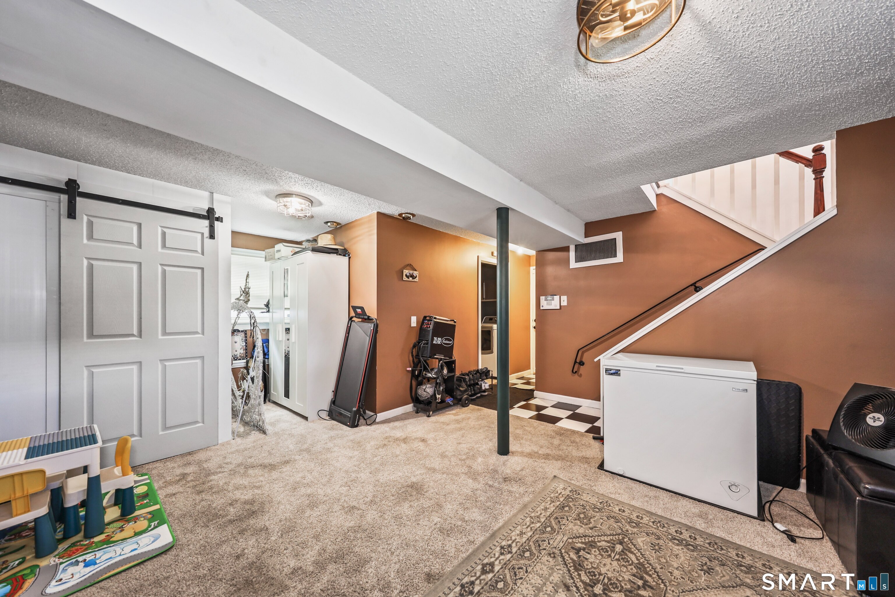 21 Lancaster Street Watertown CT 06779