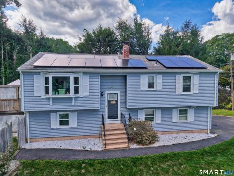 21 Lancaster Street Watertown CT 06779