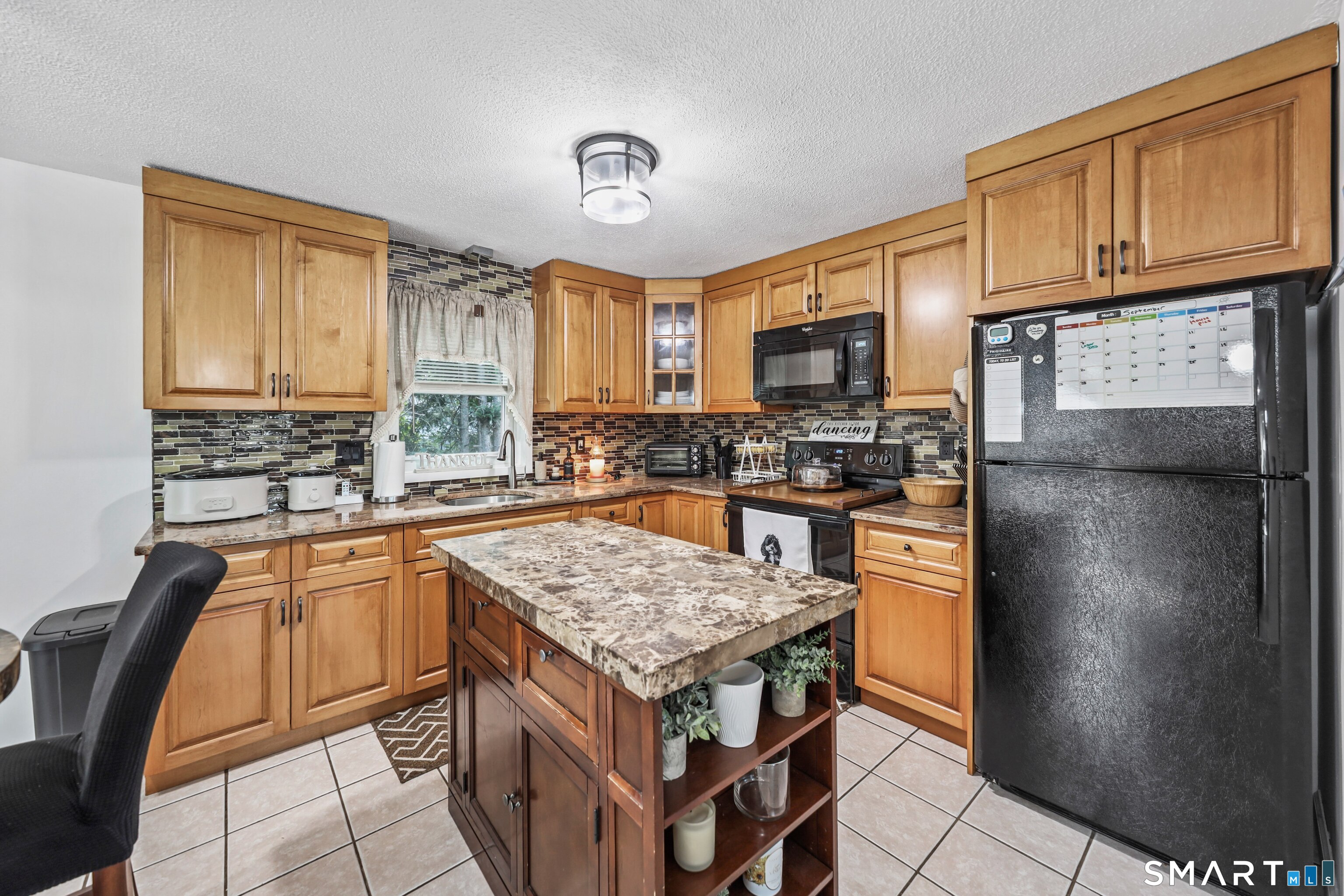21 Lancaster Street Watertown CT 06779