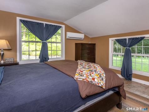94 Judds Bridge Road Roxbury CT 06783