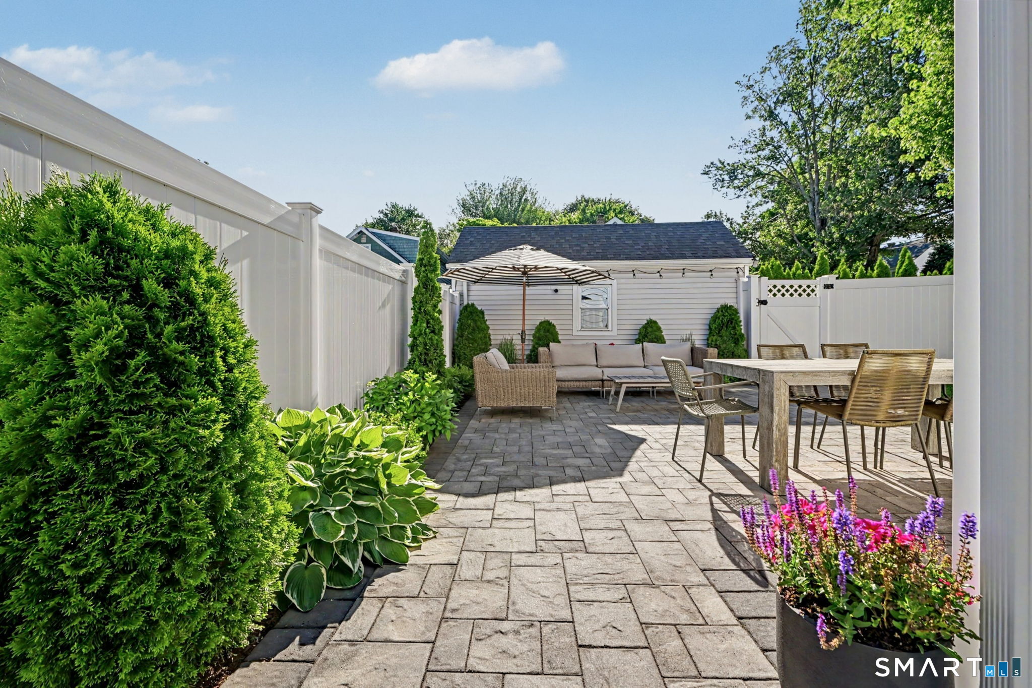 158 Courtland Hill Street Stamford CT 06906