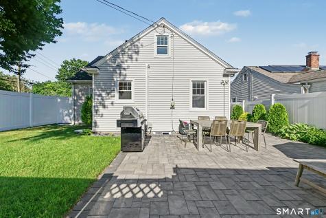 158 Courtland Hill Street Stamford CT 06906