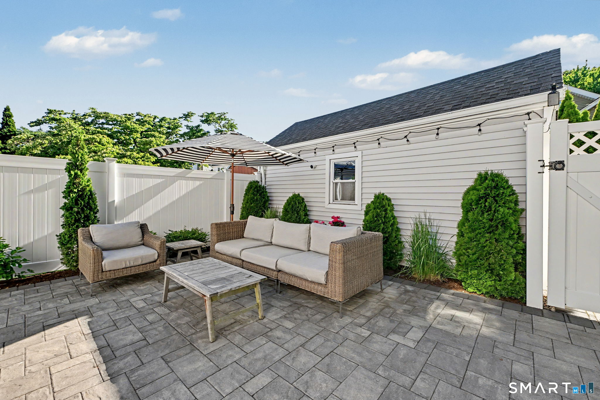 158 Courtland Hill Street Stamford CT 06906