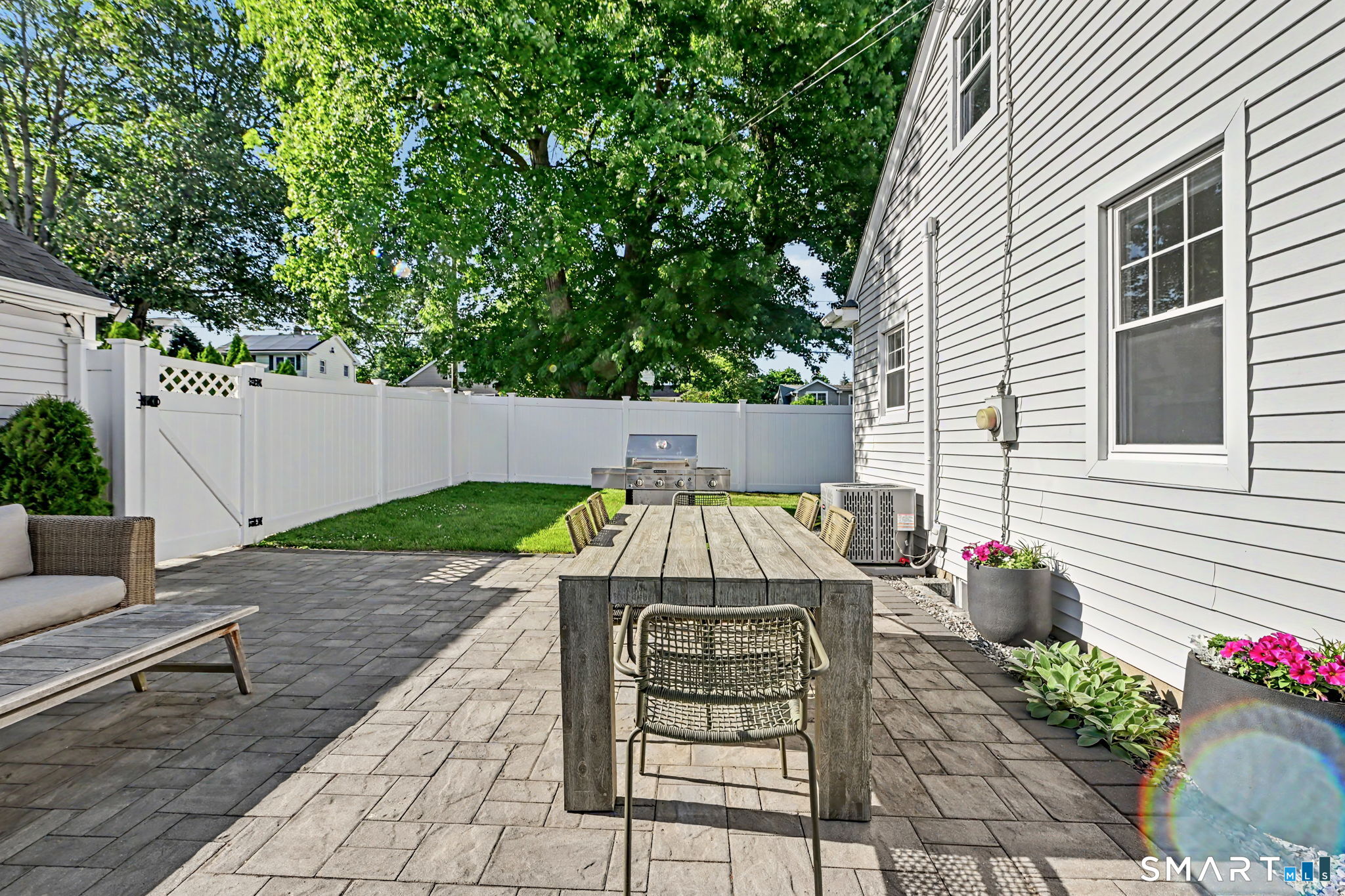 158 Courtland Hill Street Stamford CT 06906